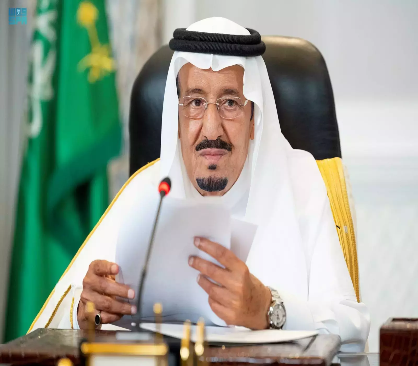 تعرف على تفاصيل إلغاء رسوم الإقامة والكفالة في السعودية