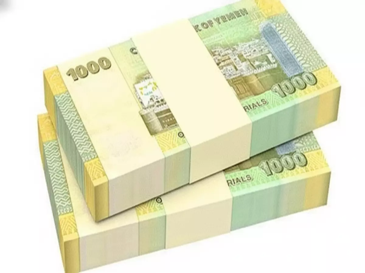 عاجل: صدمة أسعار الصرف اليوم - الدولار بـ 1617 في عدن و534 في صنعاء... الفارق الجنوني!