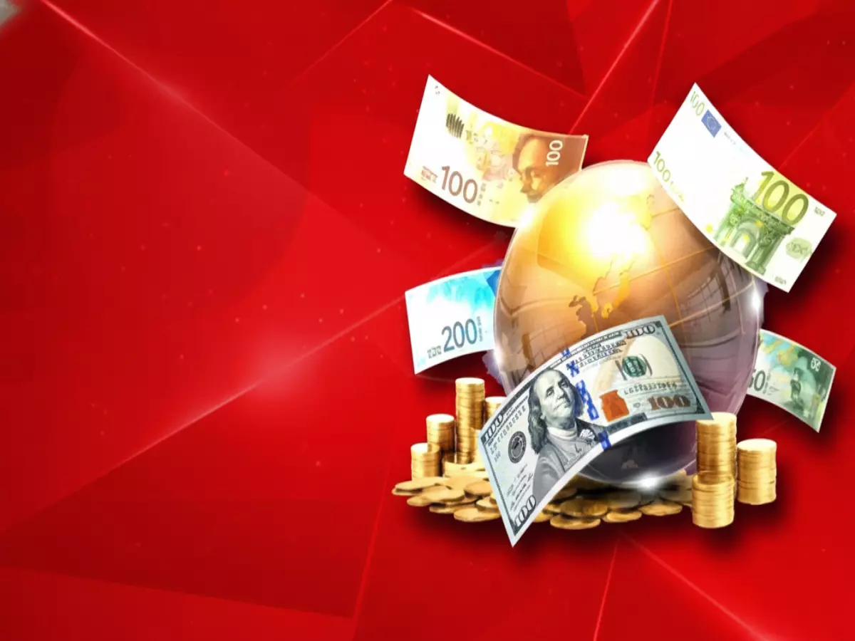 صادم: الدولار يقفز لـ 1618 ريالاً في عدن بينما يبقى 535 في صنعاء - الفارق الجنوني مستمر!