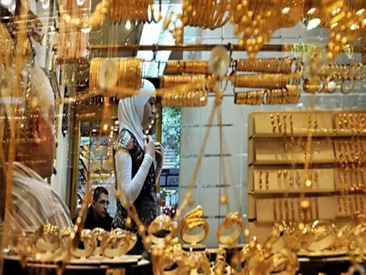 صادم: الذهب في عدن أغلى 3 أضعاف من صنعاء… عيار 21 يسجل 191 ألف ريال!