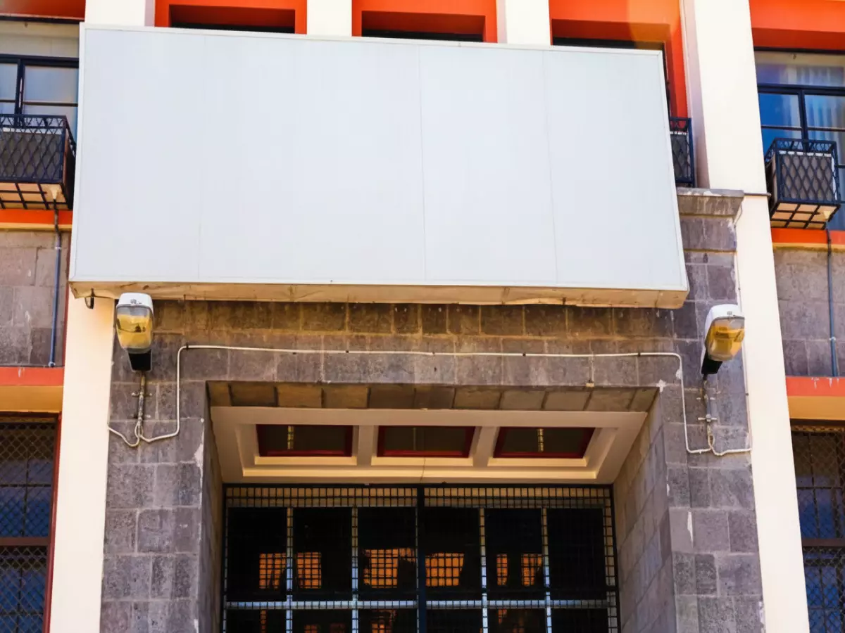 عاجل: السعودية تضخ 90 مليون دولار في اليمن... هل تنقذ الاقتصاد من الانهيار؟