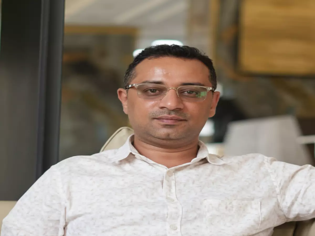 حصري: كشف مصير الإعلامي المختفي الذي فضح 'المشروع العائلي' لطارق صالح... أين هو الآن؟