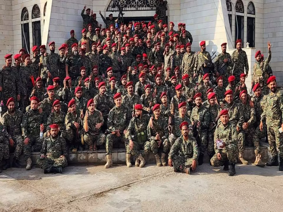 تحقيق: 265 خبير أمن بعدن يستغيثون بالمحرمي... قرار غامض يهدد أهم ميناء يمني!