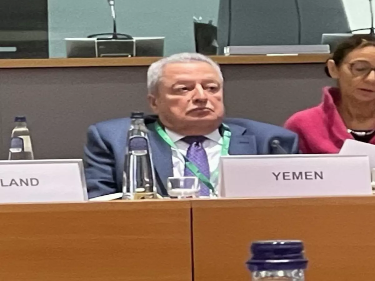 عاجل: اليمن تحذر من كارثة اقتصادية عالمية... الحوثيون يهددون 12% من التجارة الدولية في البحر الأحمر!