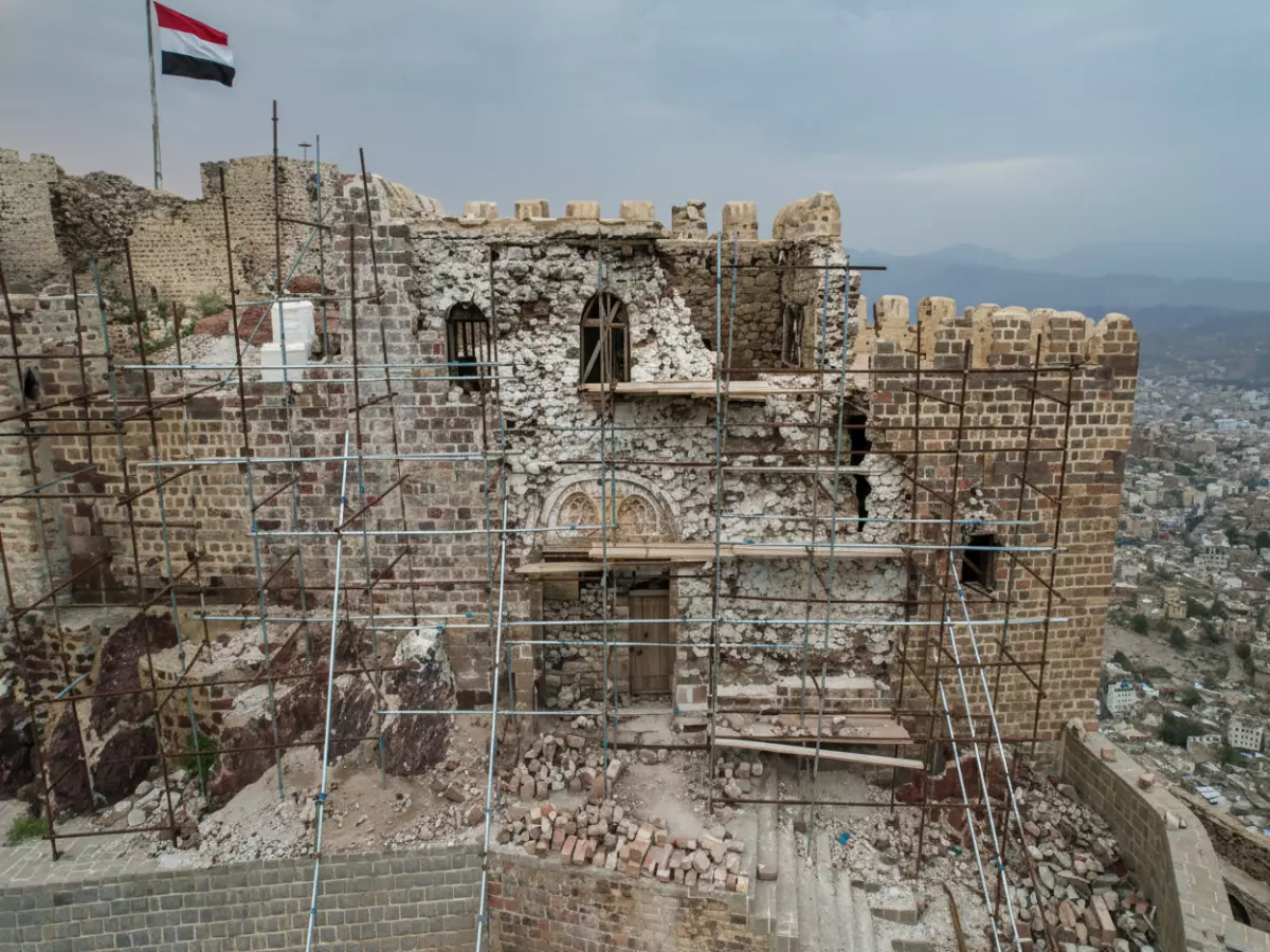 عاجل: الاتحاد الأوروبي واليونسكو ينقذان كنوز تعز الأثرية من الاندثار - مشروع تاريخي يعيد الحياة للمدينة القديمة!