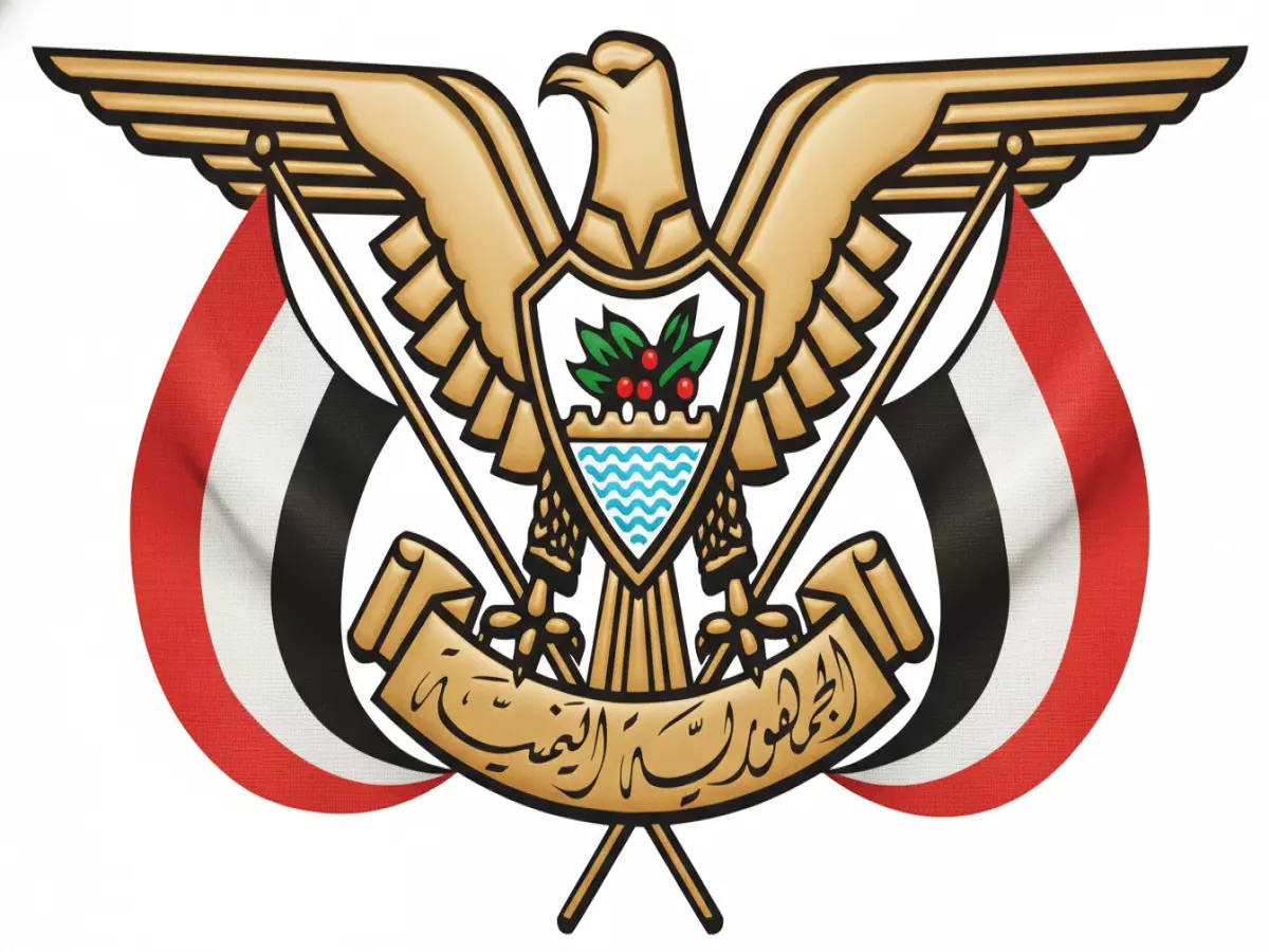 عاجل: العليمي يطرد البحسني من القيادة الرئاسية… اتهامات خطيرة بالتمرد والخيانة!