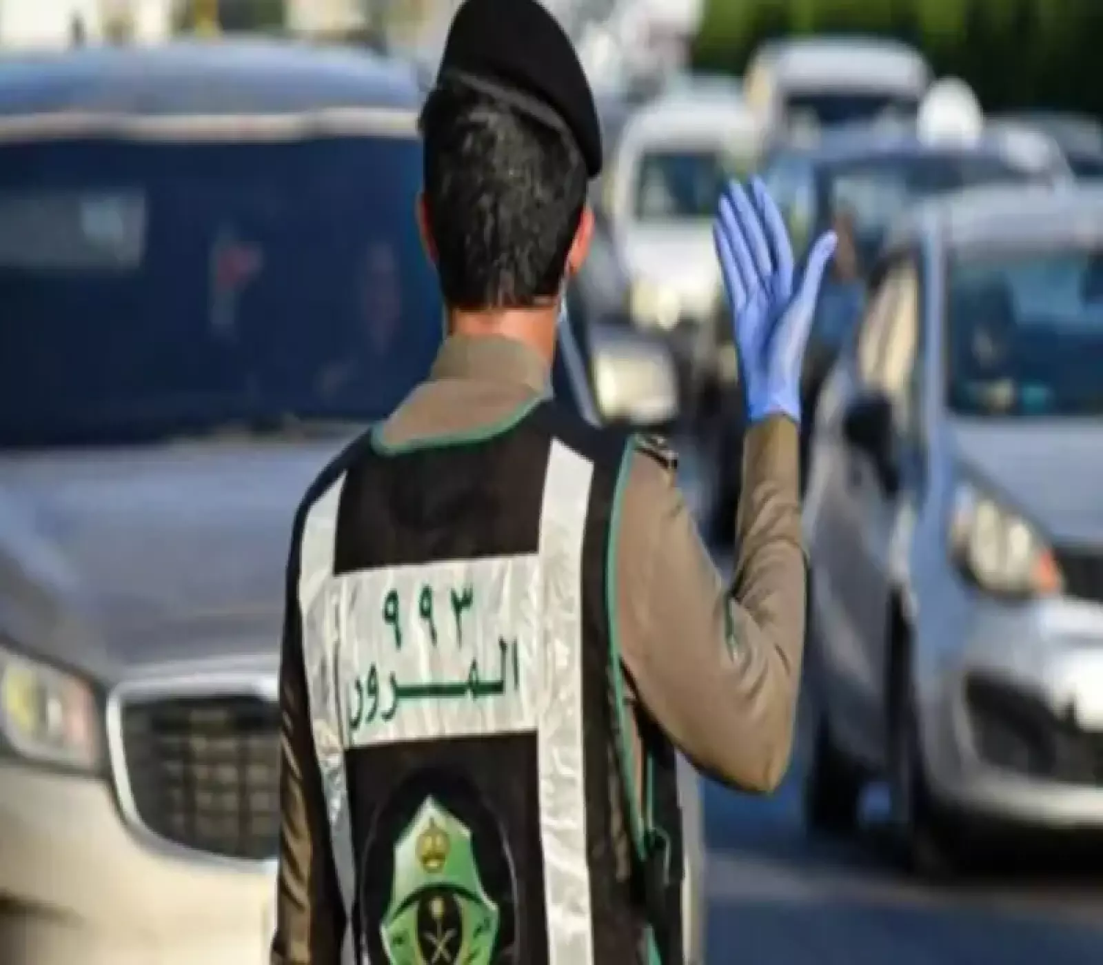 900 ريال غرامة لهذه المخالفة المرورية في شوارع السعودية حتى في وضع الوقوف !