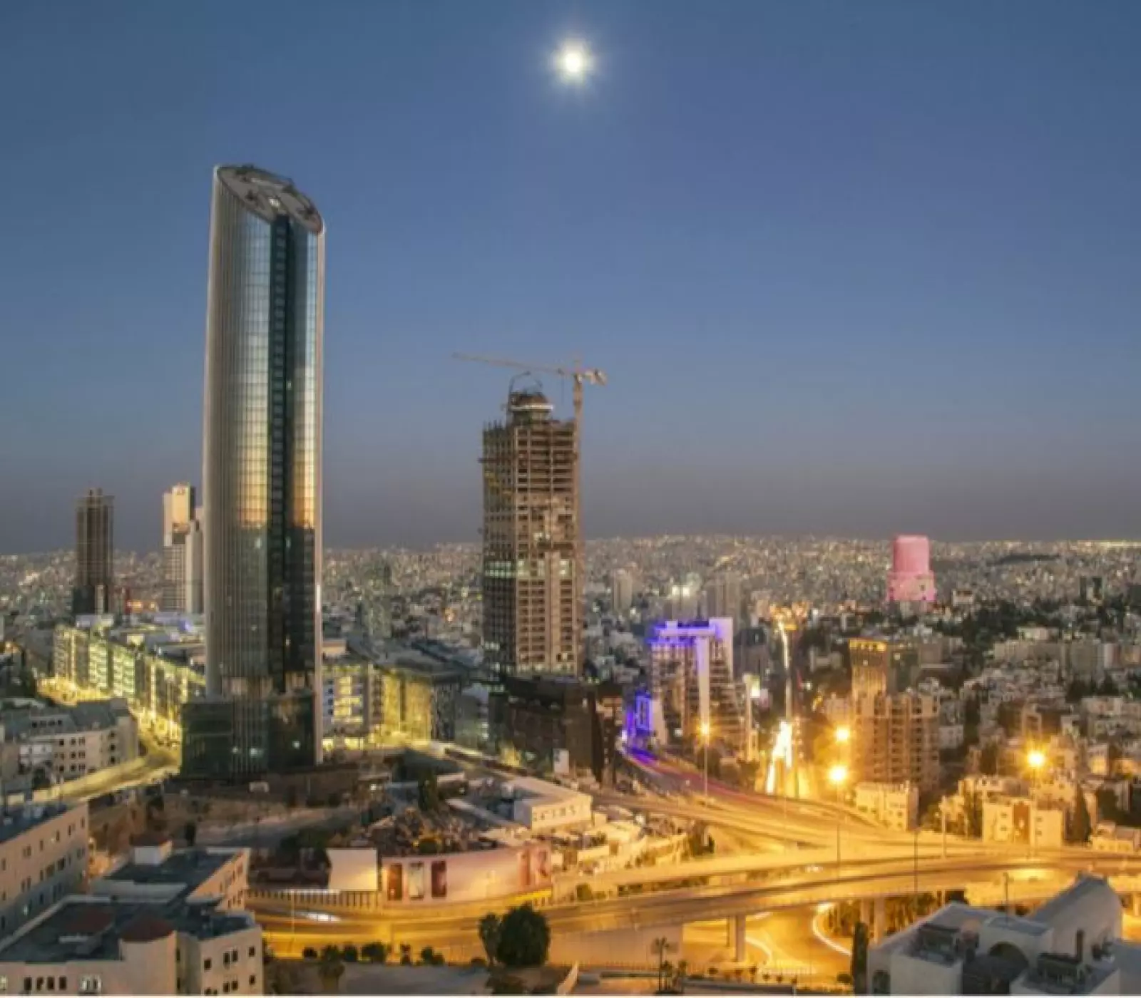 تراجع كبير وغير مسبوق لاسعار العقارات وبيع الشقق السكنية في العاصمة عمان والمدن الأردنية ومصادر تكشف السبب؟