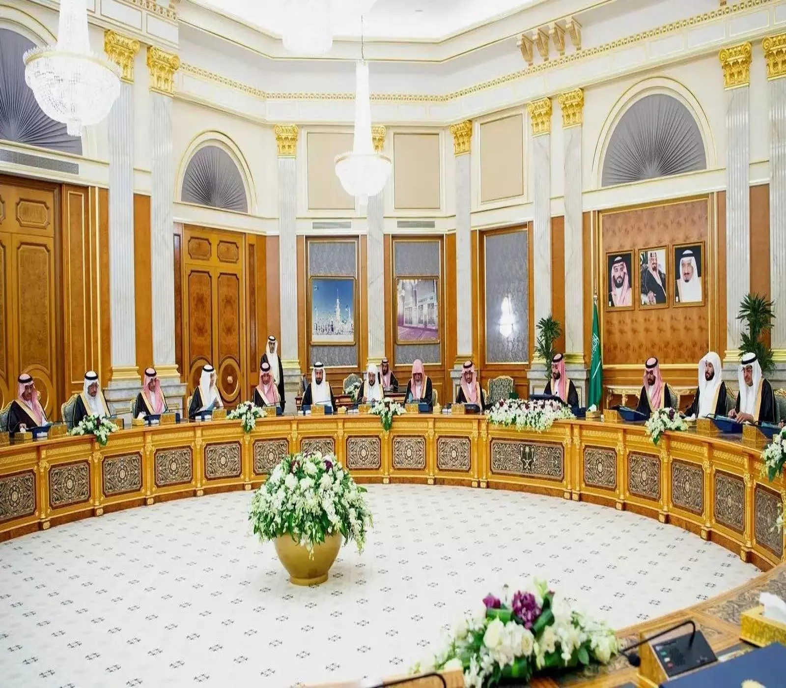 جلسة مجلس الوزراء برئاسة خادم الحرمين الشريفين الملك سلمان بن عبد العزيز