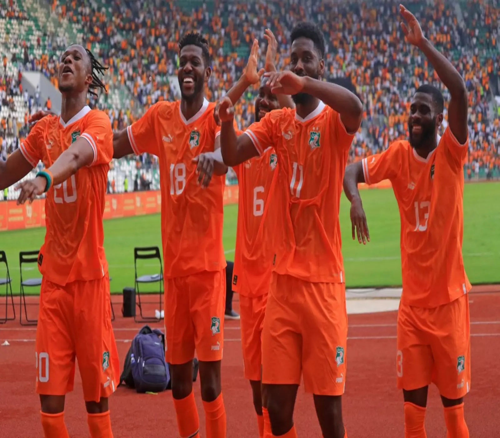 Cote d'Ivoire Players Celebrate Win