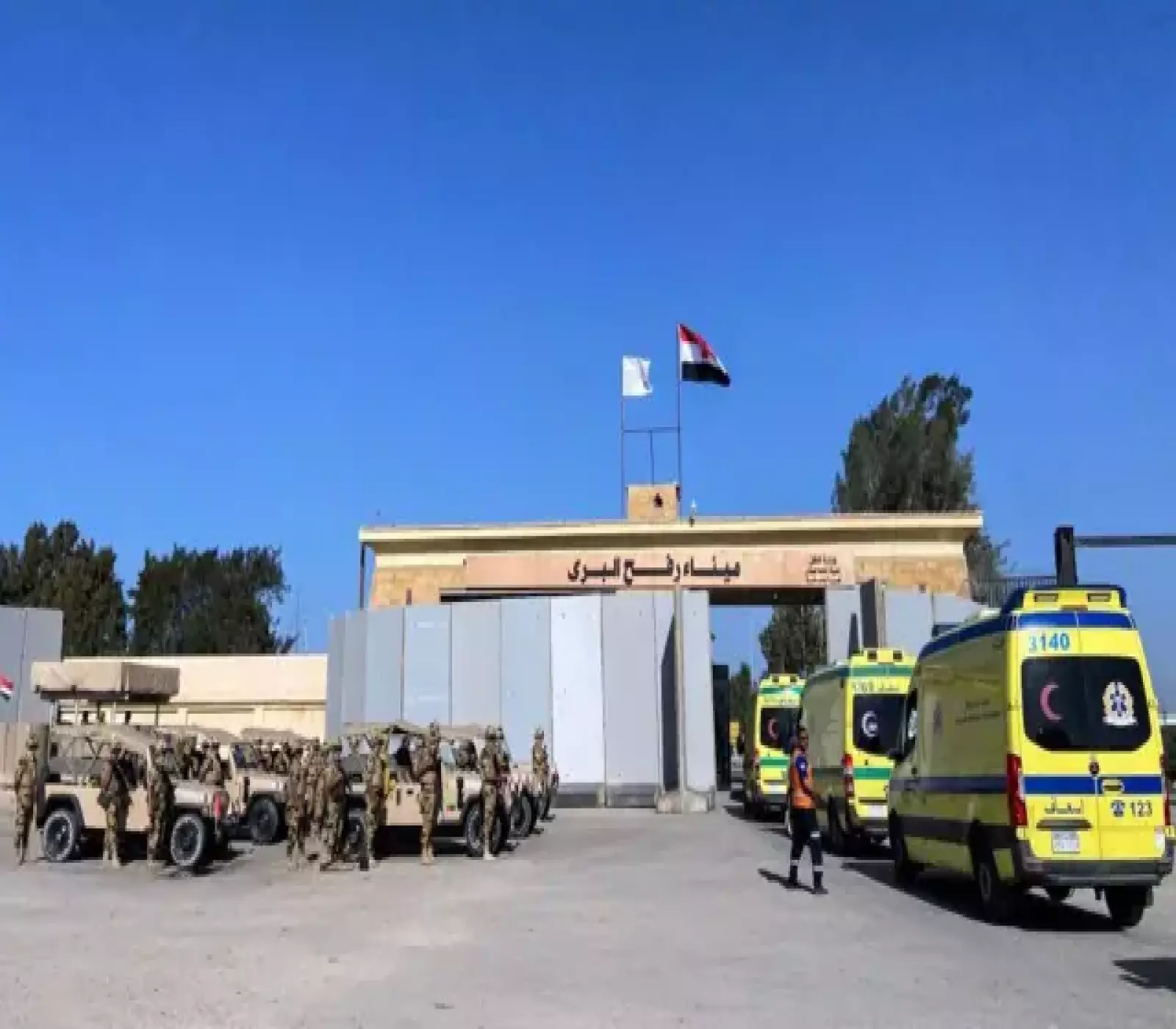 معبر رفح من الجانب المصري