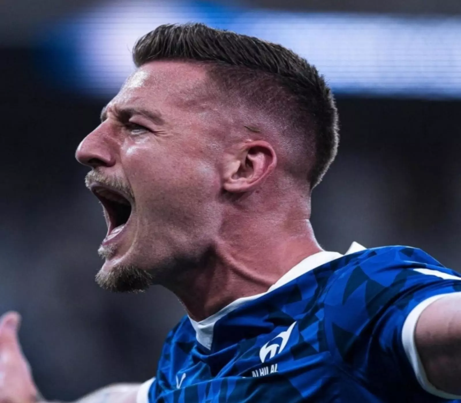 بتوصية من إنزاغي.. الهلال يجدد عقد «الرقيب» حتى 2028