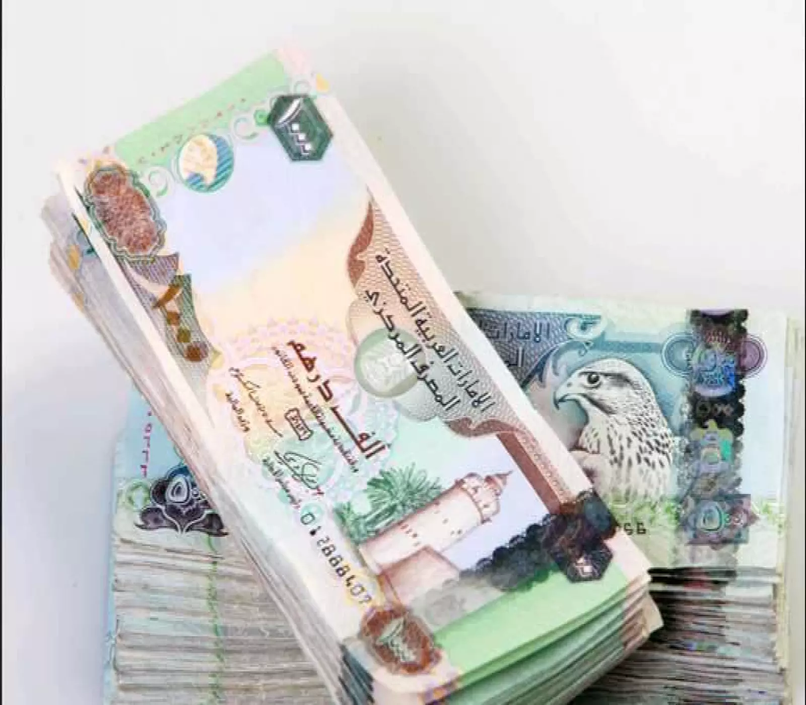 كم يبلغ سعر صرف الدرهم الإماراتي مقابل الريال اليمني في عدن وحضرموت هذا الأربعاء؟