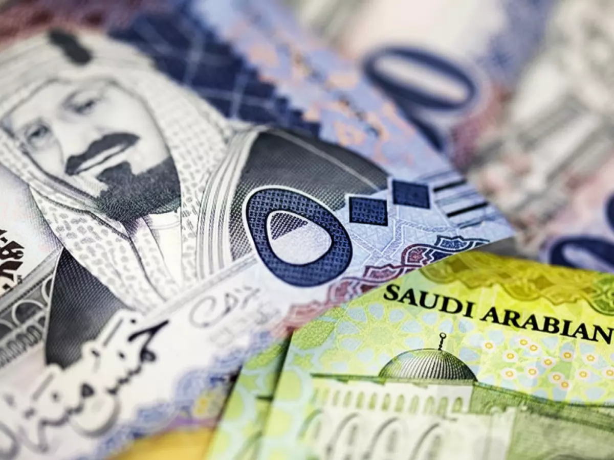 عاجل: انهيار التمويل العقاري بالسعودية... خسائر 15% وتراجع إلى 5.8 مليار ريال!