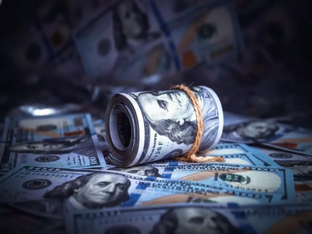 عاجل: الريال اليمني يحقق استقراراً تاريخياً لـ60 يوماً متتالية... هل بدأت النهضة الاقتصادية؟