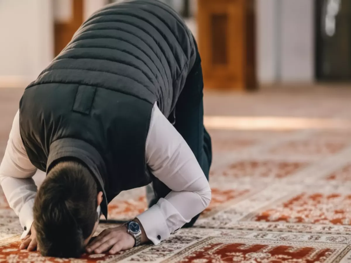 رسمي: أذان العصر 2:45 م + كنوز الأدعية المستجابة بعد الصلاة - لا تفوتها!