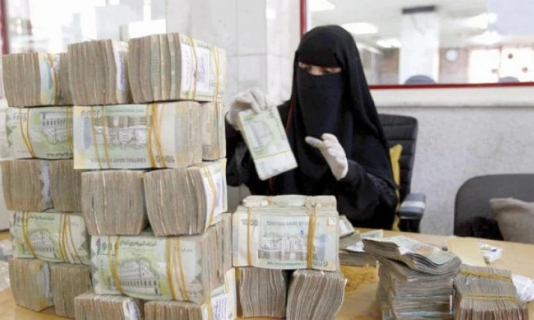 صادم: الريال اليمني يتماسك أمام الدولار بـ1617... هل انتهت أزمة العملة نهائياً؟