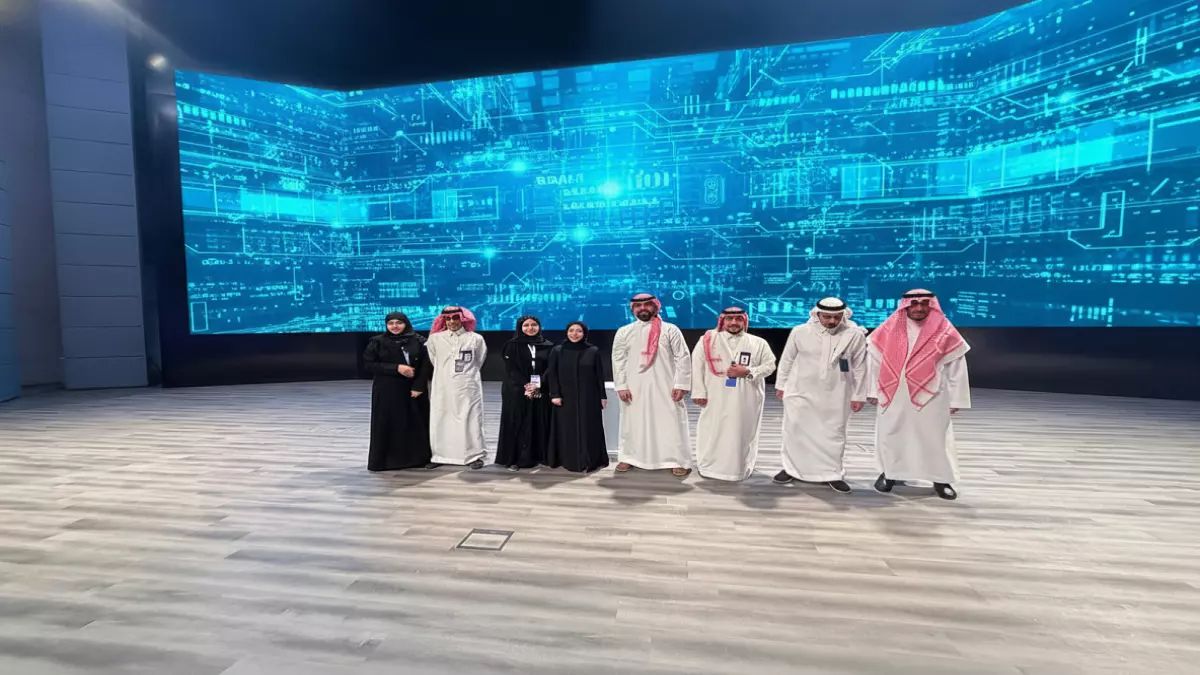 عاجل: السعودية تحقق المستحيل! مليون مواطن يتقن الذكاء الاصطناعي في ثلث المدة المحددة - والمفاجأة في النسب