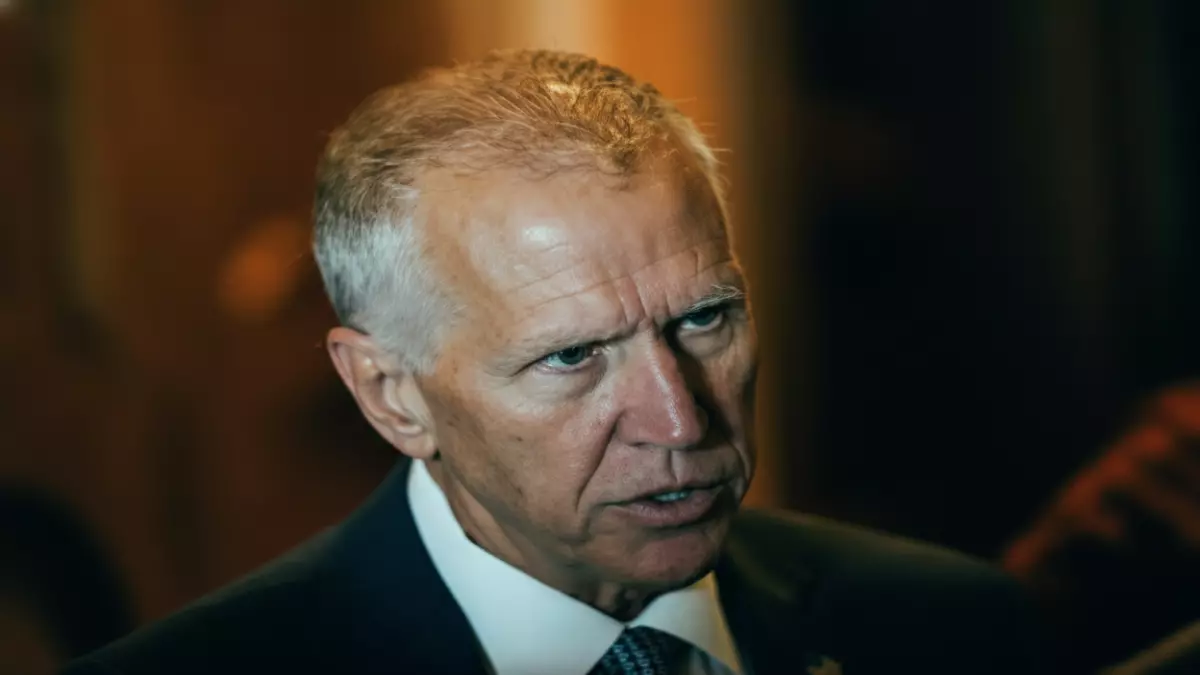 Breaking: GOP Revolt Threatens to Halt Trump’s Banking Nominations – US Financial System at Risk? Breaking: GOP Revolt Threatens to Halt Trump’s Banking Nominations – US Financial System at Risk?