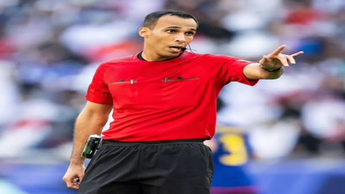 عاجل: حكم سعودي مشهور يقود مباراة نارية بين الشرطة العراقي وناساف... صراع آسيوي محتدم!