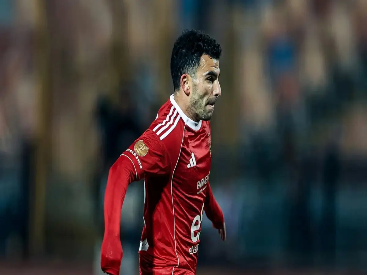 شاهد: زيزو يكشف النار.. يصف موسماً 'كارثياً' للأهلي ويتعهد بتغييرات صاعقة بنسبة مليون بالمئة!