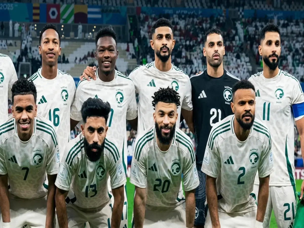 تقرير مثير: الكشف عن التشكيلة المثالية للأخضر في كأس العالم 2026 - هل يتفق الخبراء مع اختيارات دونيس؟