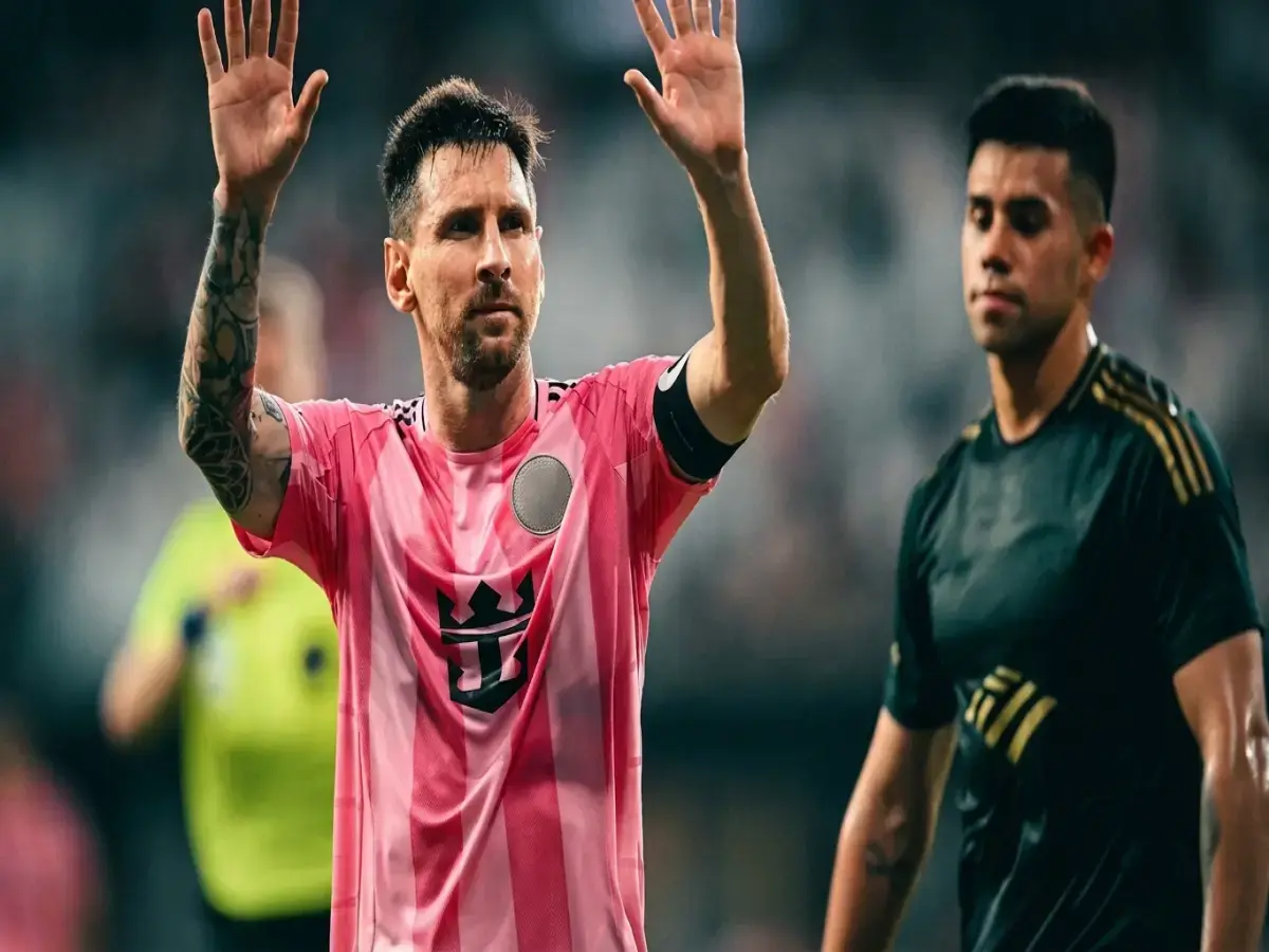 عاجل: دين هويسن يوجه رسالة صادمة بعد الاستبعاد من المونديال... والد لاعب ريال مدريد كان قد نشر هذا!