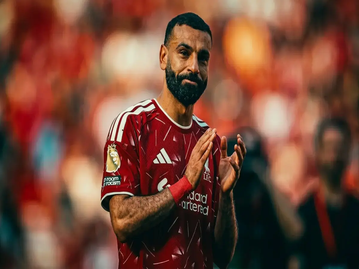 عاجل: يوفنتوس يشن هجومًا ثلاثيًا على ليفربول - صلاح وأليسون وروبرتسون ضمن أهداف الميركاتو الصيفي!