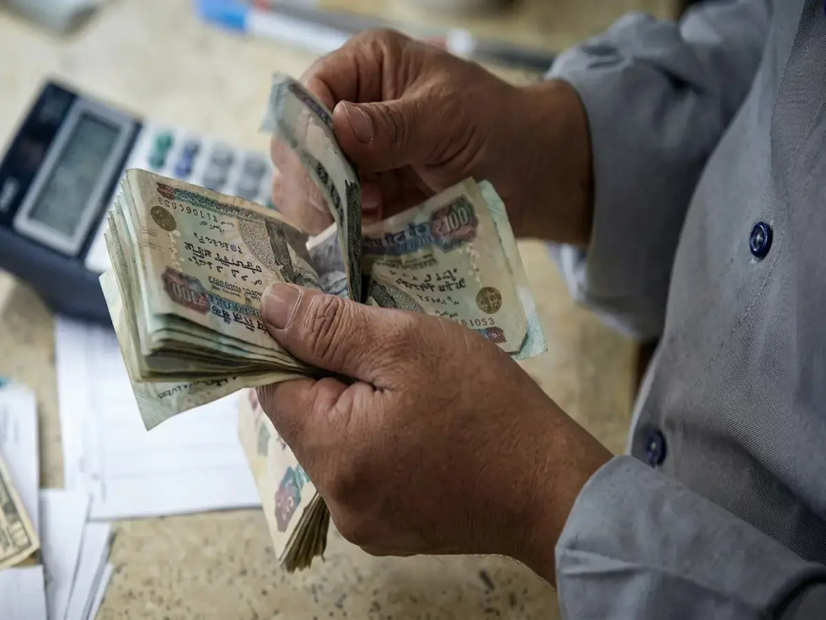 عاجل: تعديلات خطيرة في التأمينات أمام البرلمان… شروط جديدة للتقاعد المبكر قد تؤثر على مليون مواطن!