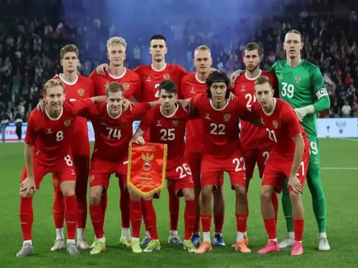 صادم: محمد صلاح يظهر في استاد القاهرة رغم غيابه عن روسيا.. الجماهير في حالة هستيريا! (فيديو)