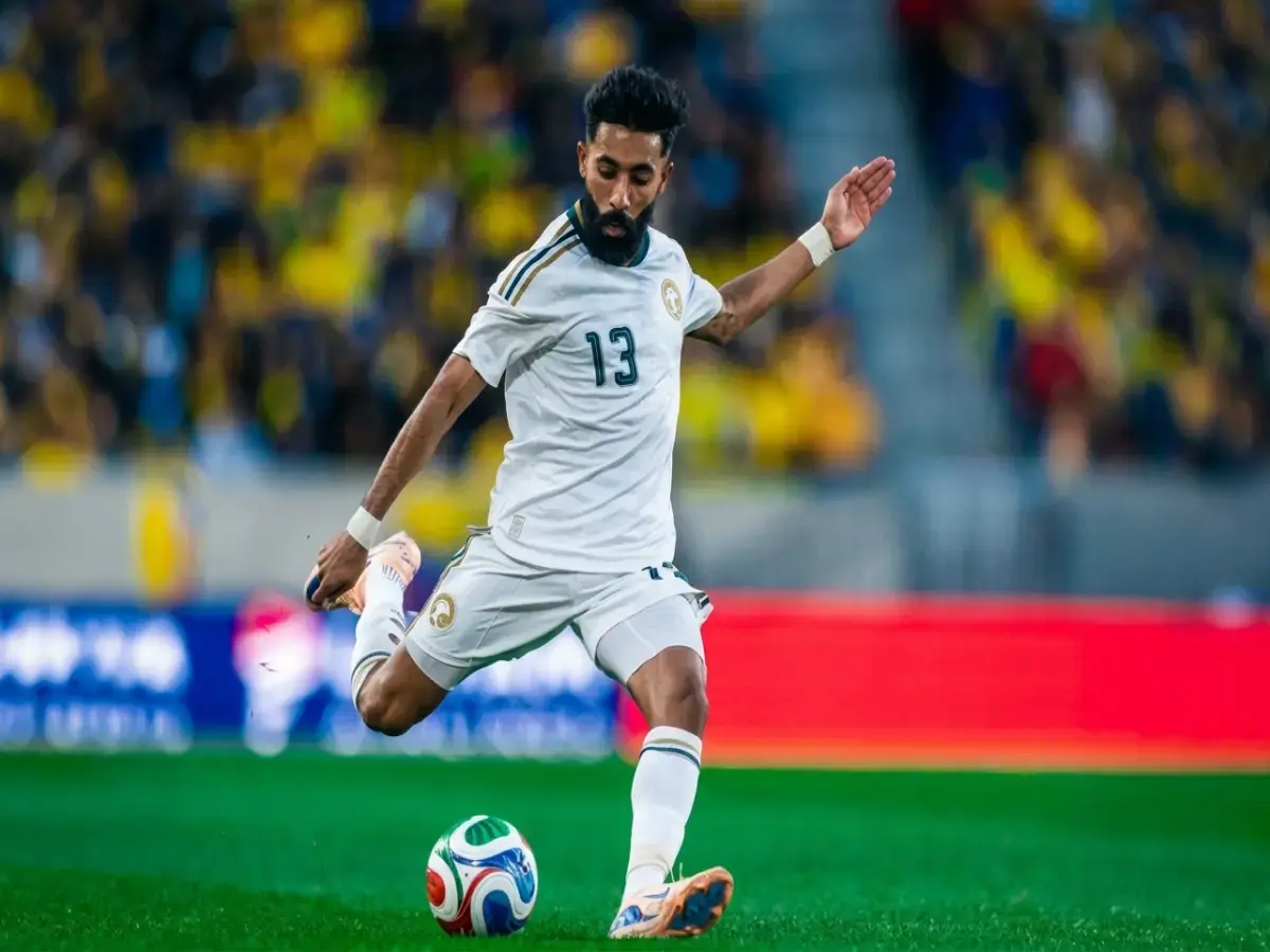 صراع الأمل والواقع: المنتخب السعودي في المونديال - هل يستطيع تكرار معجزة 94 أمام أوروجواي وإسبانيا؟