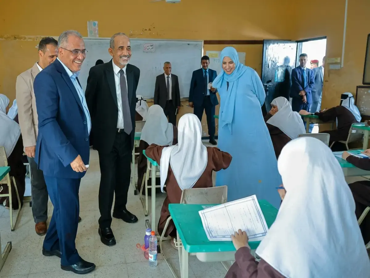 عاجل وانطلاق تاريخي: 906 مركز امتحاني تشهد بدء الثانوية العامة في المحافظات المحررة… والأمم المتحدة تعلن موقفاً صارماً تجاه الحوثيين!