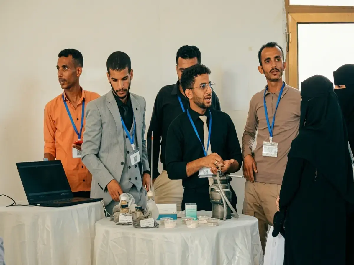 شاهد: البروفيسور الشعيبي يكشف المشاريع الطلابية الصادمة في المؤتمر الرابع للبحث والابتكار… طلاب الجامعات اليمنية يحولون الأفكار إلى حلول حقيقية!