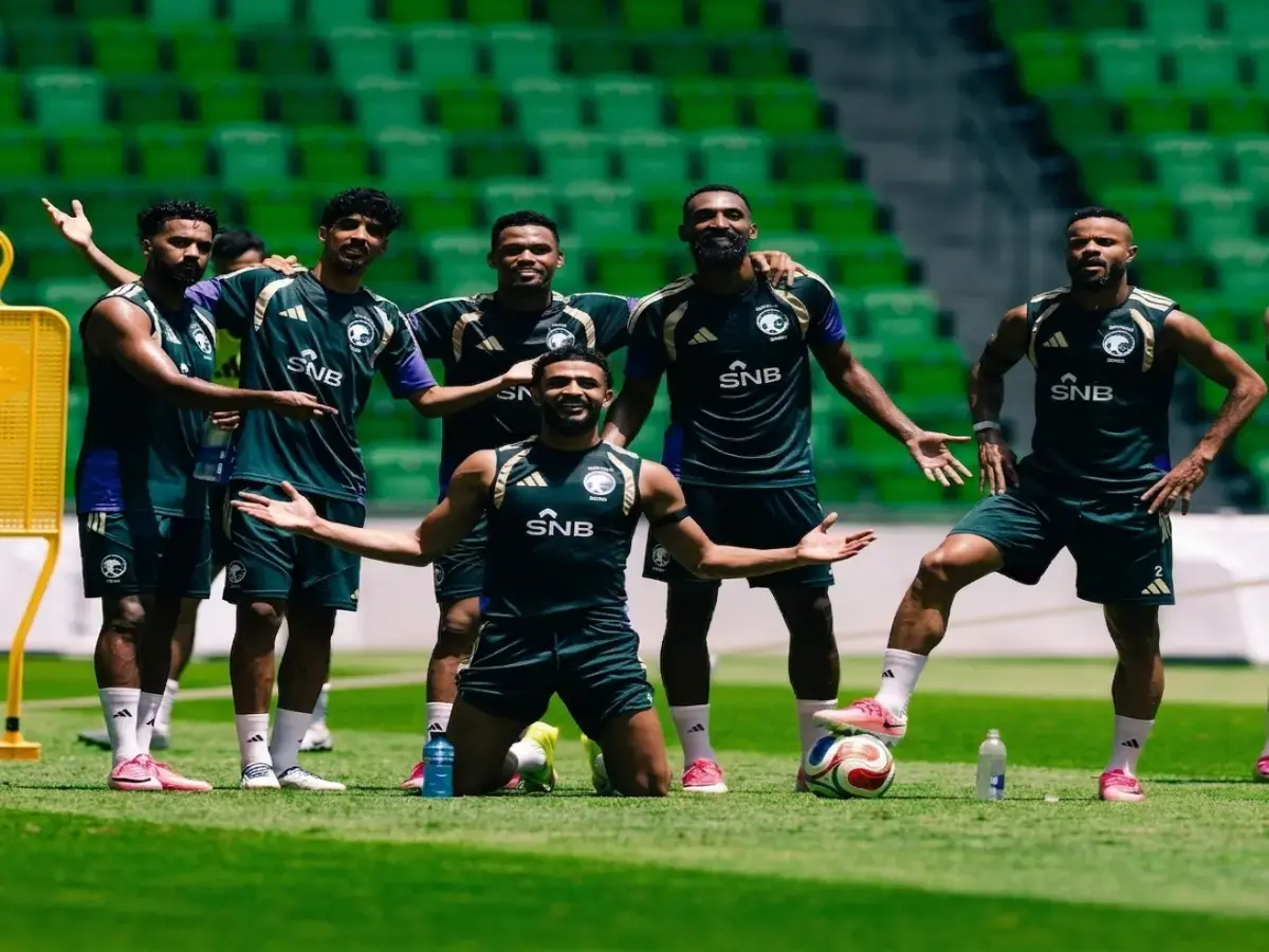 عاجل: المكسيك تُعبر أولاً.. 8 منتخبات عالمية على حافة التأهل لـ 2026 - تعرف على أسمائهم!