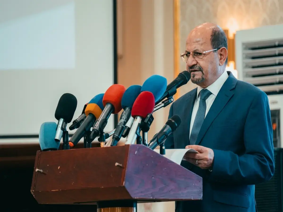 عاجل: الزنداني يكشف تأثير الدعم السعودي الجديد… 224 مليون ريال ستحدث ثورة في رواتب الموظفين واستقرار العملة اليمنية!