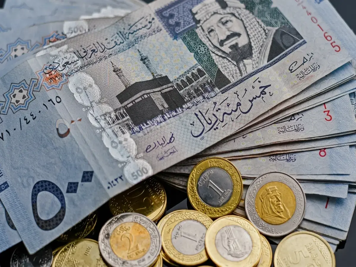انفجار مفاجئ: الريال السعودي يهاجم الجنيه المصري… إليك آخر الأسعار الصادمة اليوم!