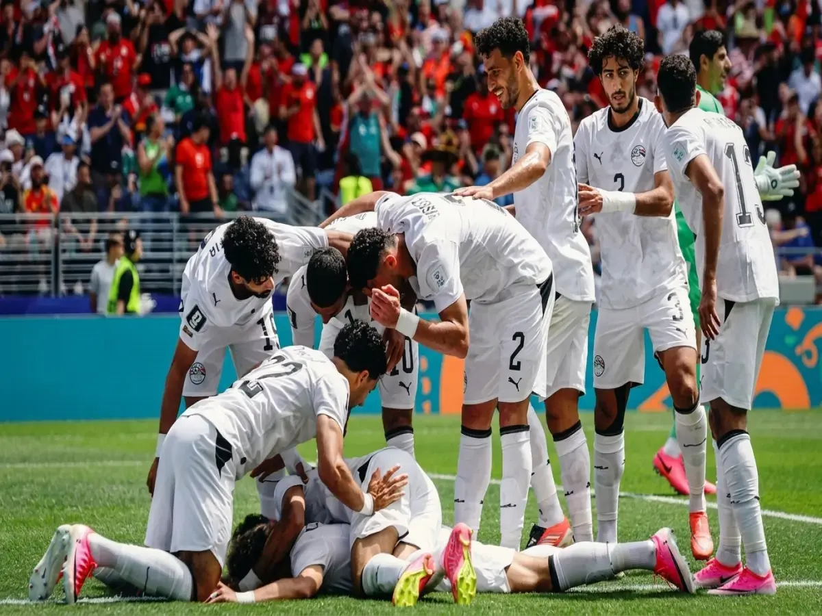 عاجل: مصر تخترق جدار الكأس العالمية بعد 3 محاولات فاشلة - تأهل تاريخي إلى الـ32 للمرة الأولى!