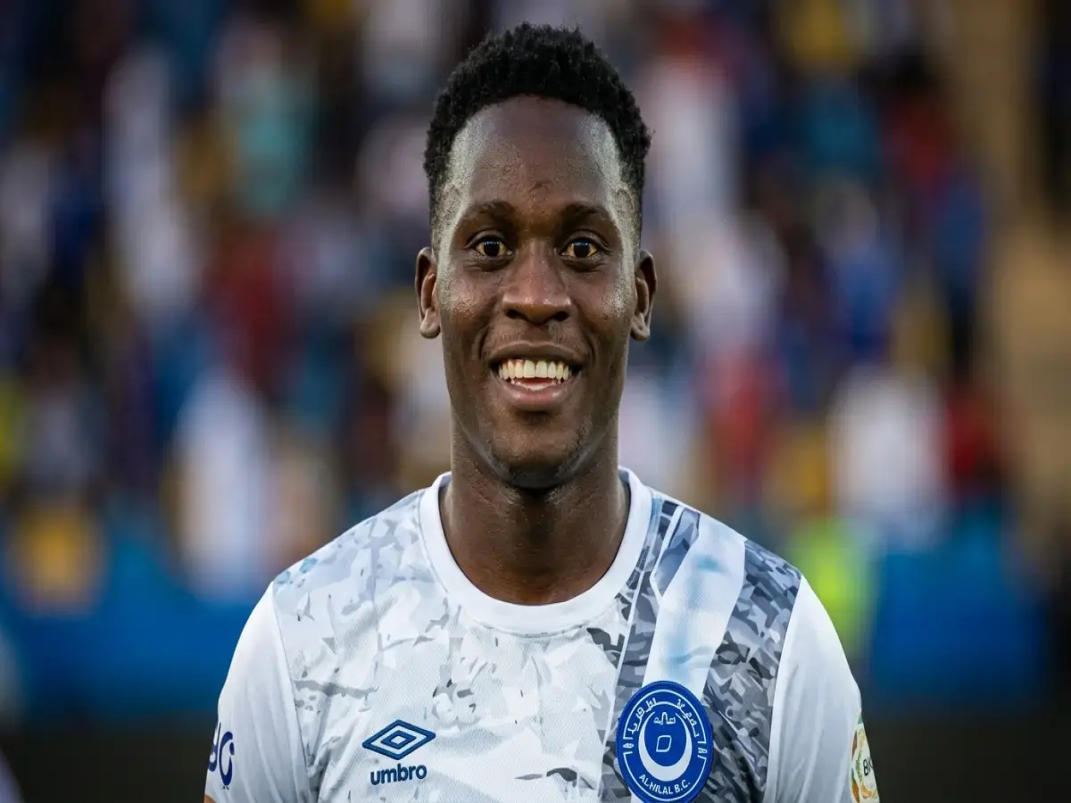 عاجل: الهلال يصدم بيراميدز برفض عرض جان كلود.. ويحدد 5 ملايين دولار كشرط نهائي!