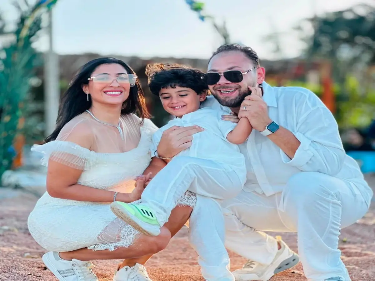 بعد 5 سنوات… محمد علي رزق يفاجئ الجميع بصورة حفل زفافه الحقيقي في دهب!