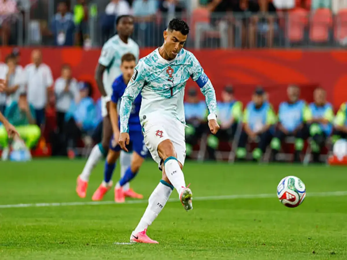 عاجل: رونالدو يحقق رقمًا تاريخيًا صادمًا في كأس العالم 2026… 17 تسديدة دون صناعة أي فرصة!