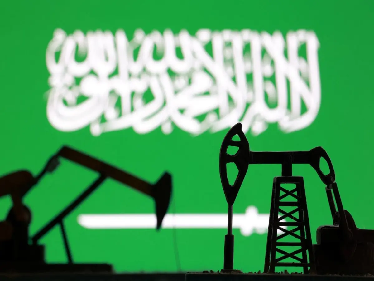 عاجل: السعودية تدرس زيادة سعة خط أنابيب النفط إلى البحر الأحمر… هل تحسم المعركة مع إيران وتغير خريطة الطاقة العالمية؟