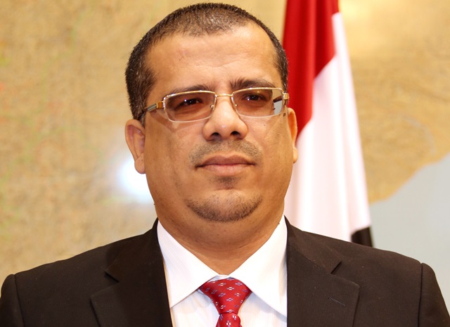 باحميد يقدّم أوراق اعتماده سفيراً لليمن لدى مملكة كمبوديا