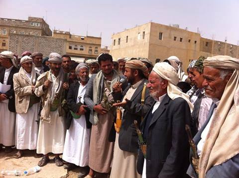 قبائل «العصيمات» تنشق عن الحوثيين بعد مقتل زعيمها في نهم