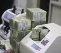 3 بنوك تجارية في عدن تعلن صرف مرتبات ابريل ومايو 2025 للمتقاعدين والموظفين في 8 محافظات يمنية