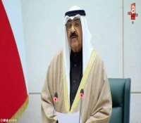 أمير الكويت يفاجئ ترامب ويصحح كلامه بشأن وقف إطلاق النار بين امريكا والسلطة "غير الشرعية" في اليمن ! (فيديو)