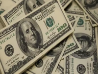 الدولار يفقد قرشين أمام الجنيه اليوم - تباين الأسعار بين 47.15 و47.31 جنيه