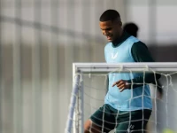 عاجل: كوستا يعود صاعقاً من الرباط الصليبي... هل يقود الاتفاق لمفاجأة كبرى؟