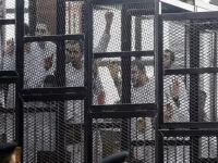 عاجل: محاكمة خلية العملة الإرهابية اليوم - 39 متهماً بتدمير الاقتصاد المصري سراً!