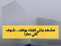 عاجل: شاحنة تنقلب أمام الكاميرا بسبب عاصفة مرعبة في حرض... الفيديو يكشف الكارثة!