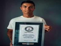 رونالدو يمدحه.. لكن الرقم القياسي التاريخي الذي سجله ياسين بونو يثبت أنه تفوق حتى على إطراء الأسطورة